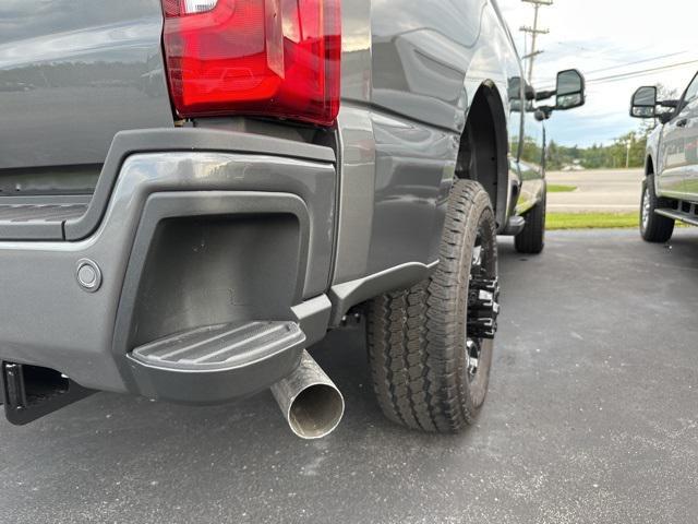 new 2025 Ford F-250 car, priced at $61,100
