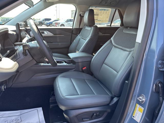 new 2025 Ford Explorer car, priced at $50,145