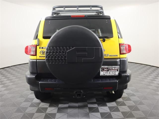 used 2007 Toyota FJ Cruiser car, priced at $14,990