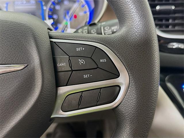 used 2018 Chrysler Pacifica car