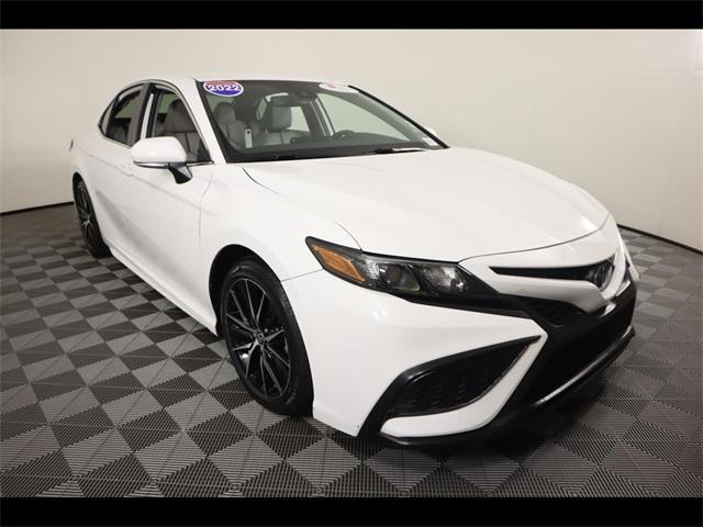 used 2022 Toyota Camry Hybrid car, priced at $26,590