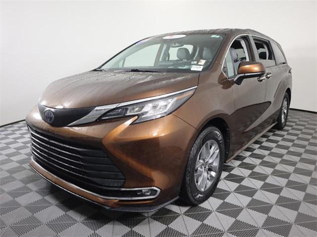 used 2021 Toyota Sienna car, priced at $38,990