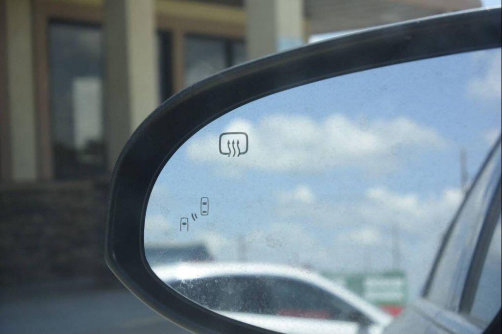 used 2015 Toyota Avalon car, priced at $16,495