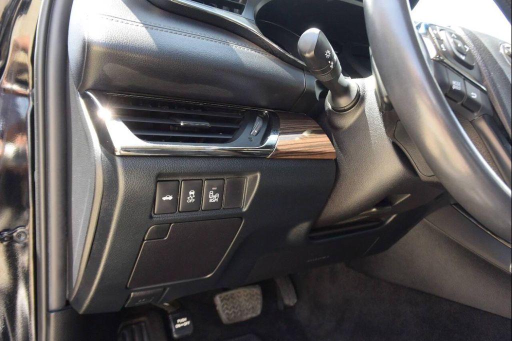 used 2015 Toyota Avalon car, priced at $16,495