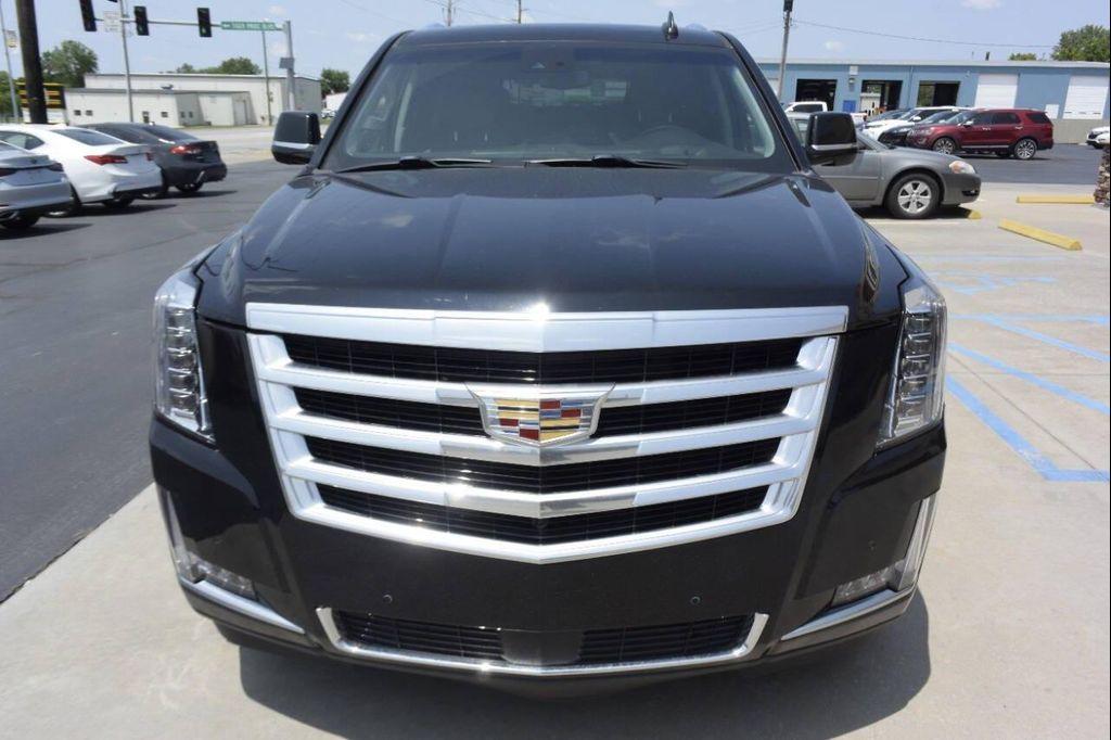 used 2018 Cadillac Escalade ESV car, priced at $25,495