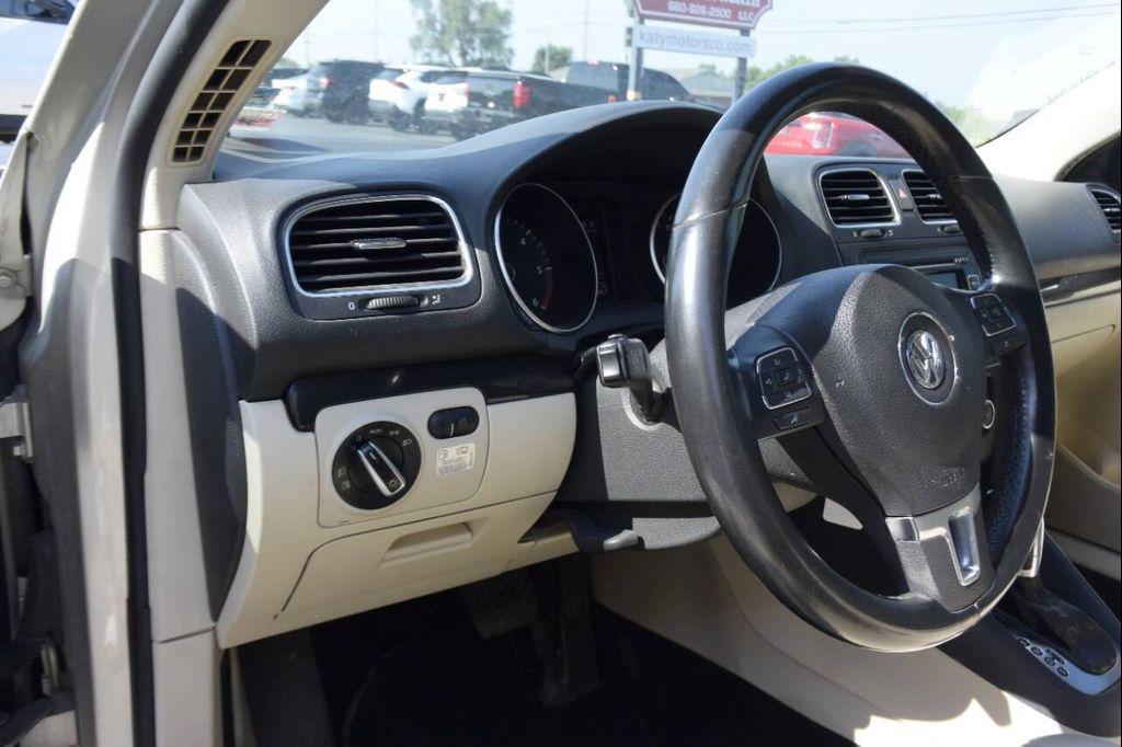 used 2013 Volkswagen Jetta SportWagen car, priced at $8,995