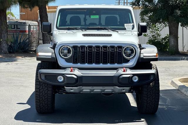 new 2025 Jeep Gladiator car, priced at $50,644