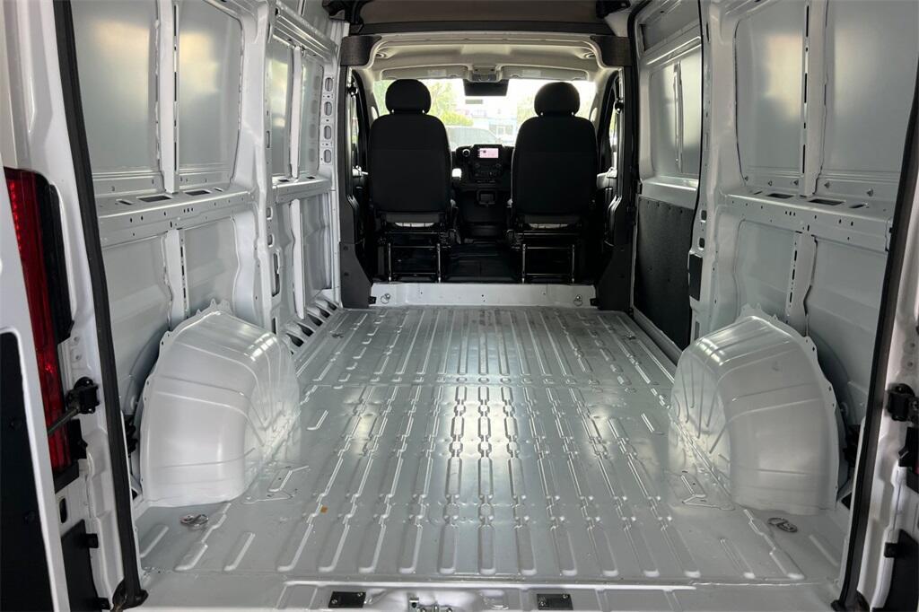 new 2025 Ram ProMaster 3500 car, priced at $40,370
