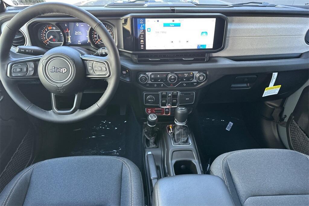new 2025 Jeep Wrangler car, priced at $48,275