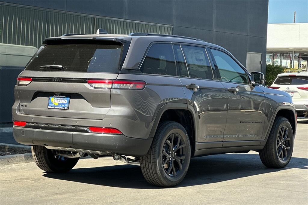 new 2025 Jeep Grand Cherokee car, priced at $39,291