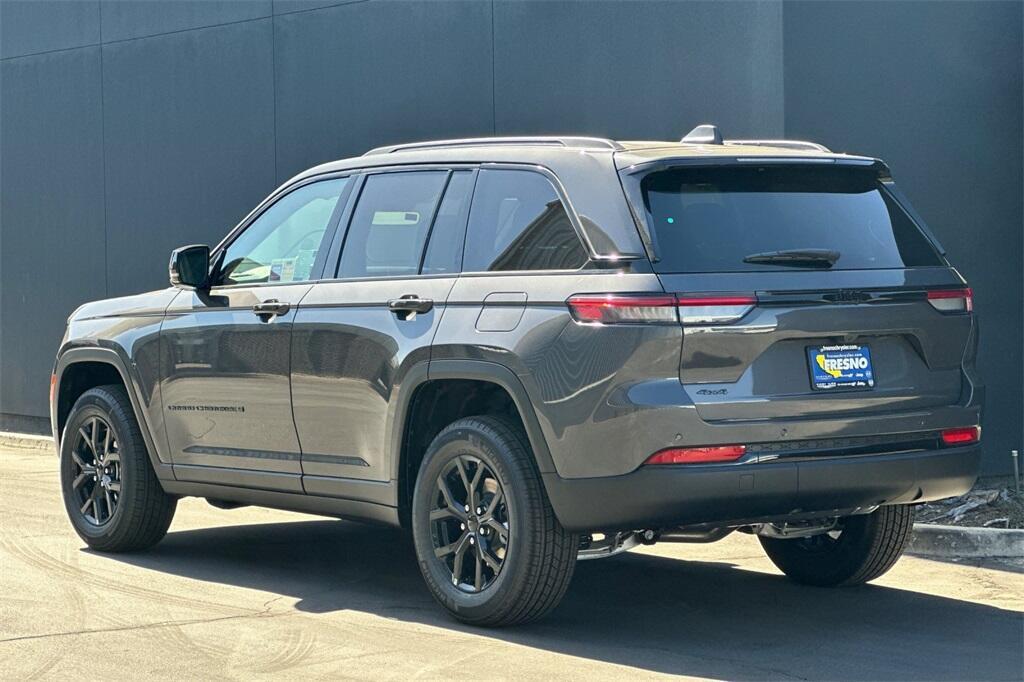 new 2025 Jeep Grand Cherokee car, priced at $39,291
