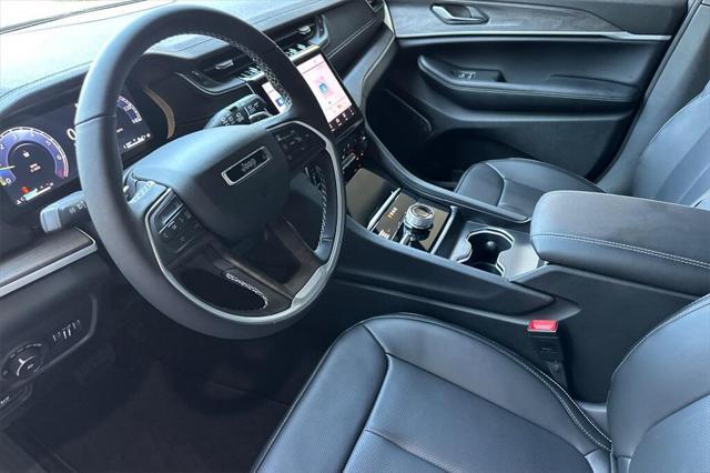 new 2025 Jeep Grand Cherokee car, priced at $52,469