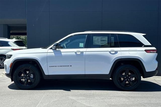 new 2025 Jeep Grand Cherokee car, priced at $52,469