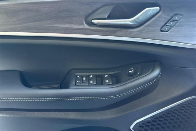new 2025 Jeep Grand Cherokee car, priced at $52,469