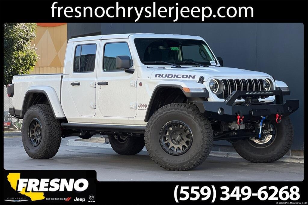 new 2025 Jeep Gladiator car, priced at $68,455