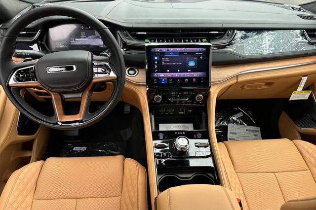 new 2025 Jeep Grand Cherokee car, priced at $64,132