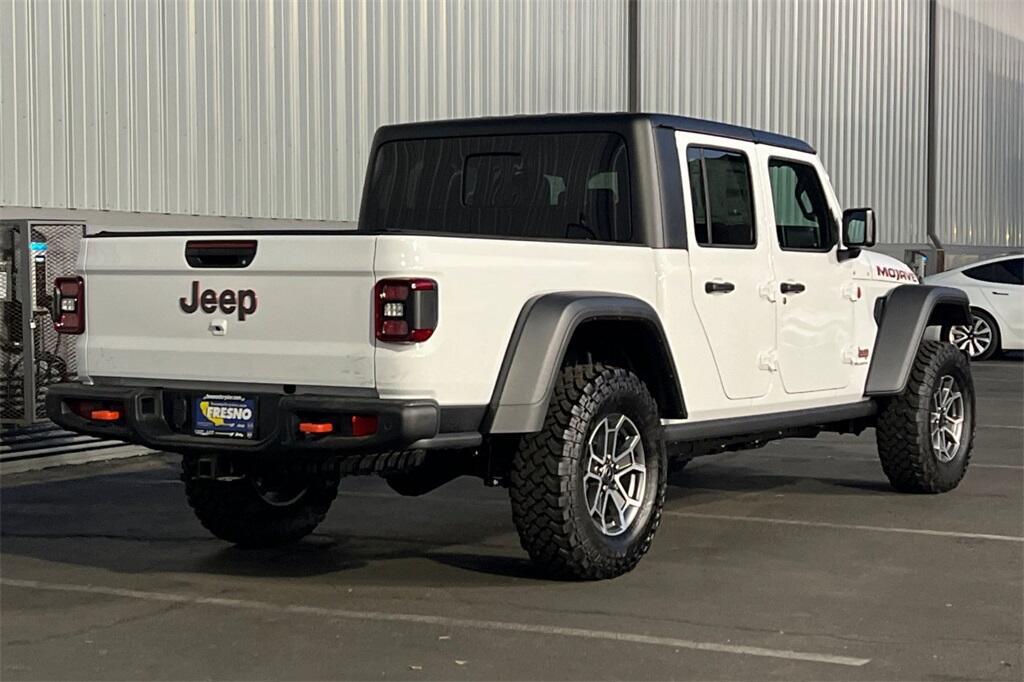 new 2025 Jeep Gladiator car, priced at $51,960