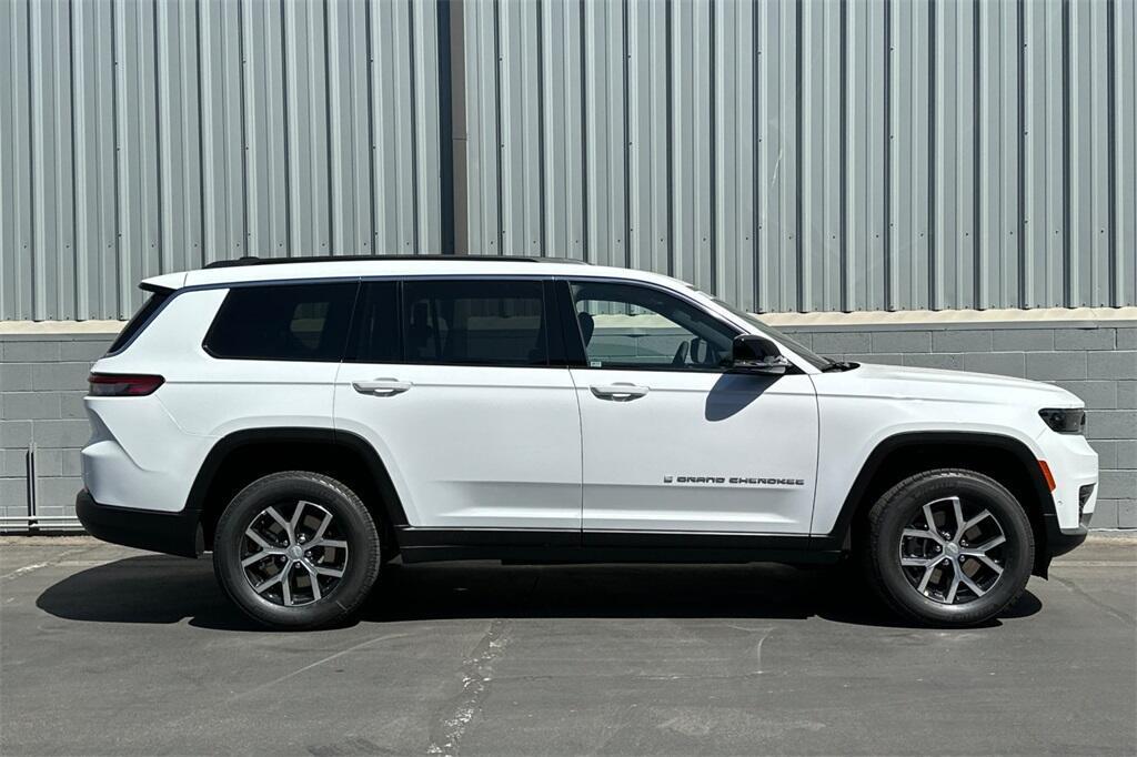 new 2025 Jeep Grand Cherokee L car, priced at $48,540