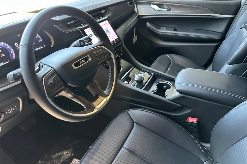 new 2025 Jeep Grand Cherokee L car, priced at $48,540