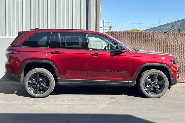 new 2025 Jeep Grand Cherokee car, priced at $47,175