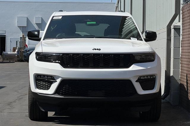 new 2024 Jeep Grand Cherokee car, priced at $46,093