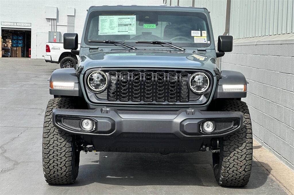new 2025 Jeep Wrangler car, priced at $47,075