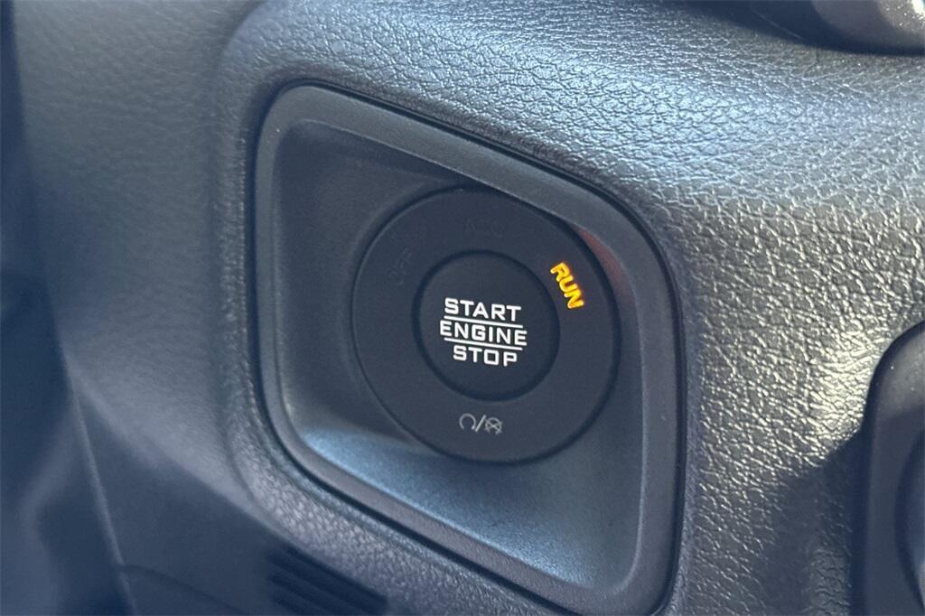 new 2025 Jeep Wrangler car, priced at $48,380