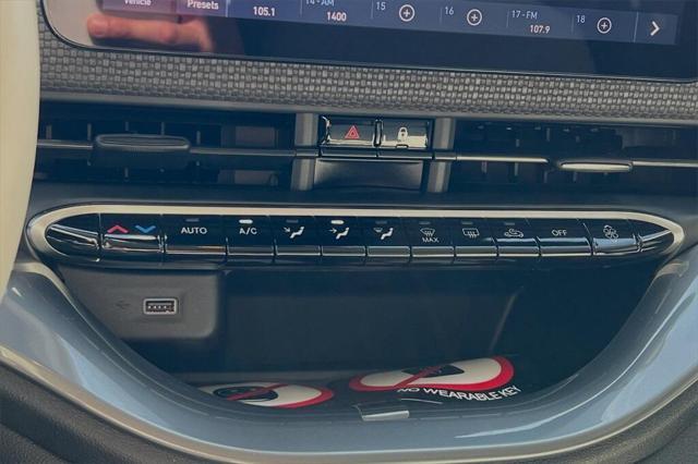 new 2024 FIAT 500e car, priced at $37,595