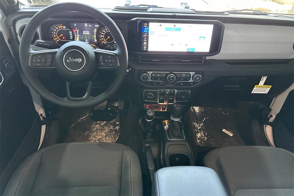 new 2025 Jeep Wrangler car, priced at $48,175
