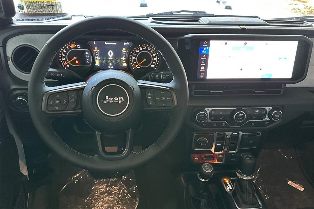 new 2025 Jeep Wrangler car, priced at $48,175