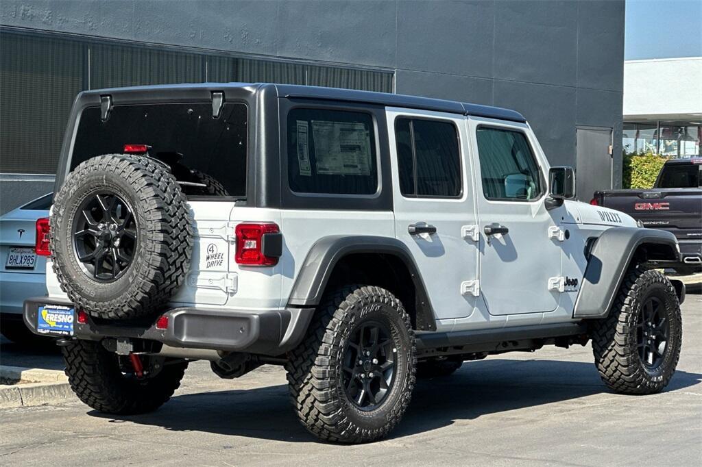 new 2025 Jeep Wrangler car, priced at $48,175