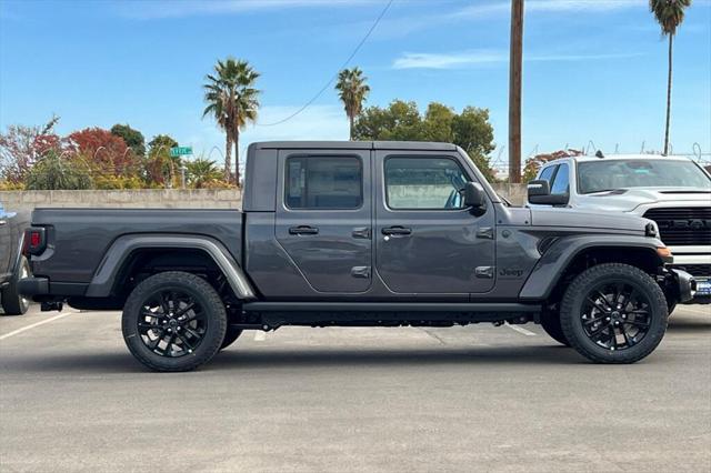 new 2025 Jeep Gladiator car, priced at $43,425