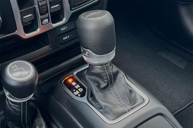new 2025 Jeep Gladiator car, priced at $39,330