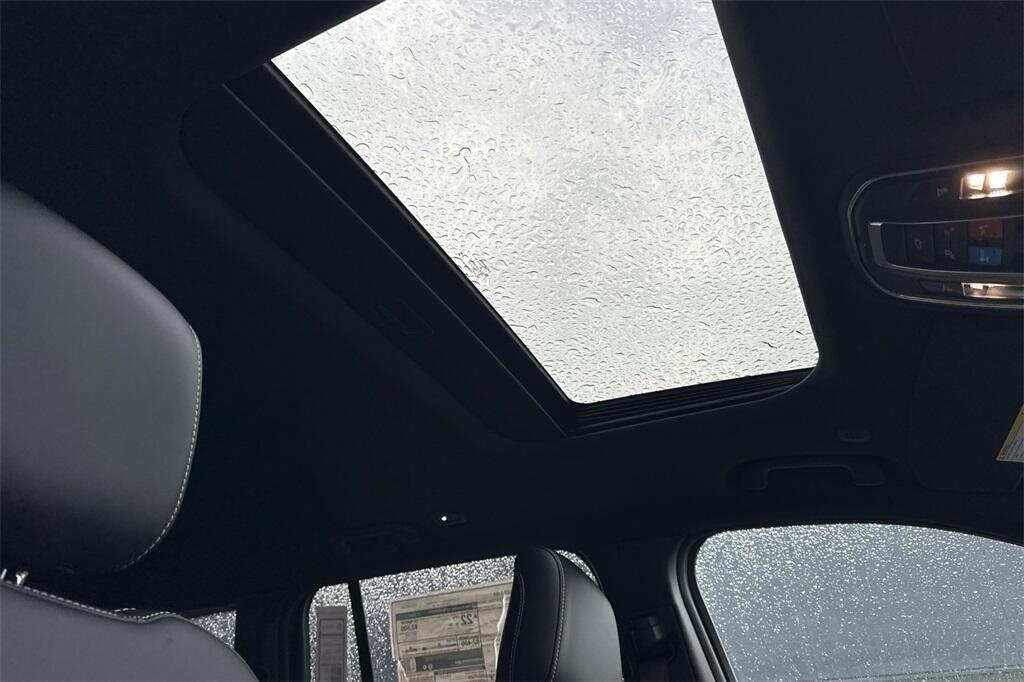 new 2025 Jeep Grand Cherokee car, priced at $41,375