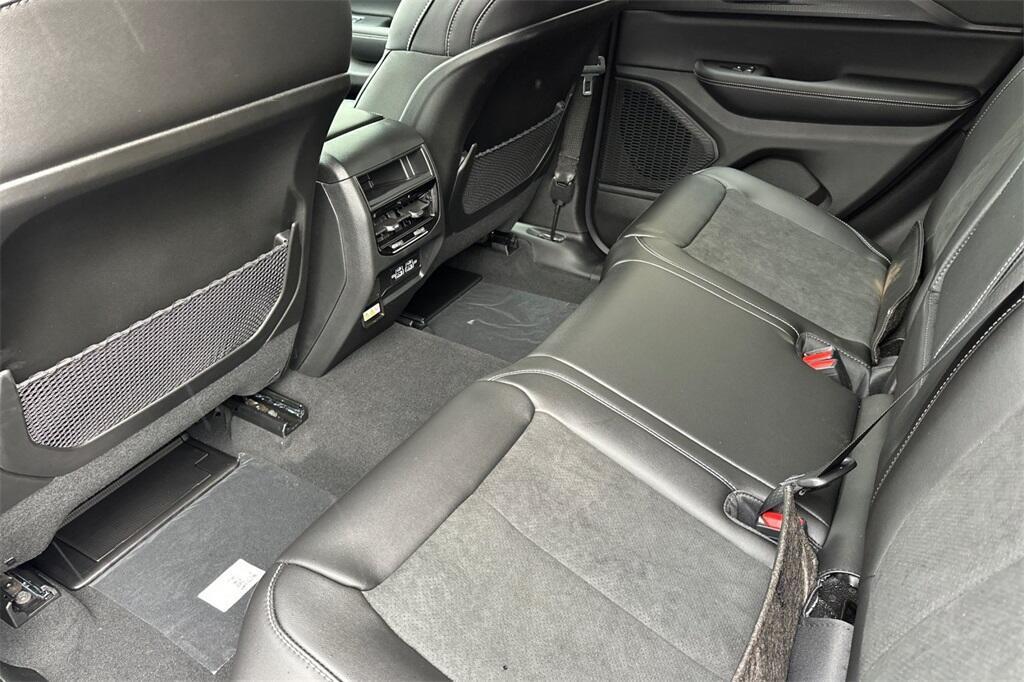 new 2025 Jeep Grand Cherokee car, priced at $41,375