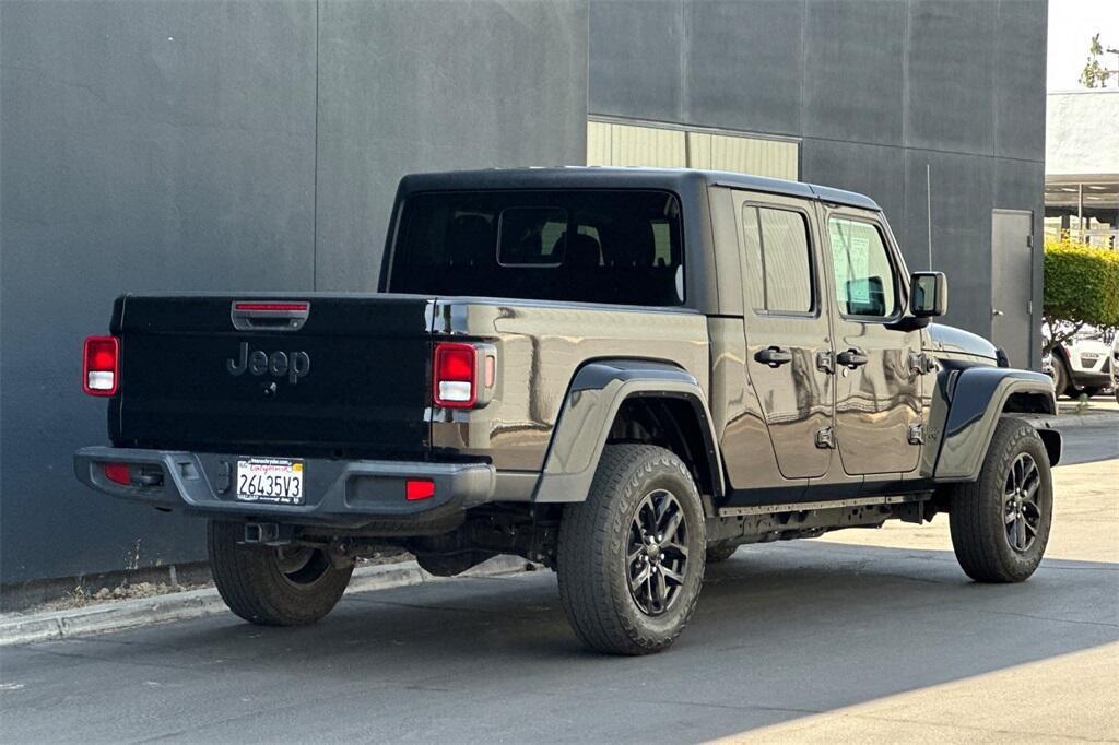 used 2023 Jeep Gladiator car, priced at $33,452