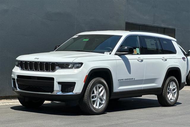 new 2025 Jeep Grand Cherokee L car, priced at $40,157