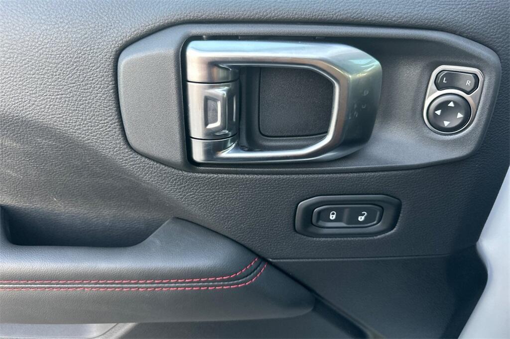 new 2026 Jeep Wrangler car, priced at $61,180