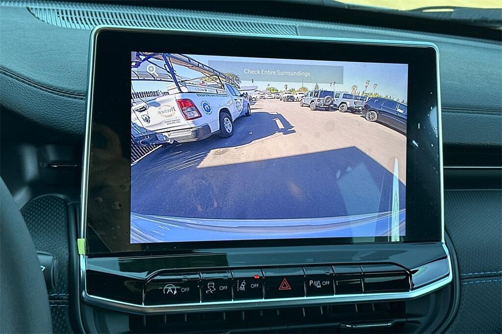 new 2026 Jeep Compass car, priced at $33,695