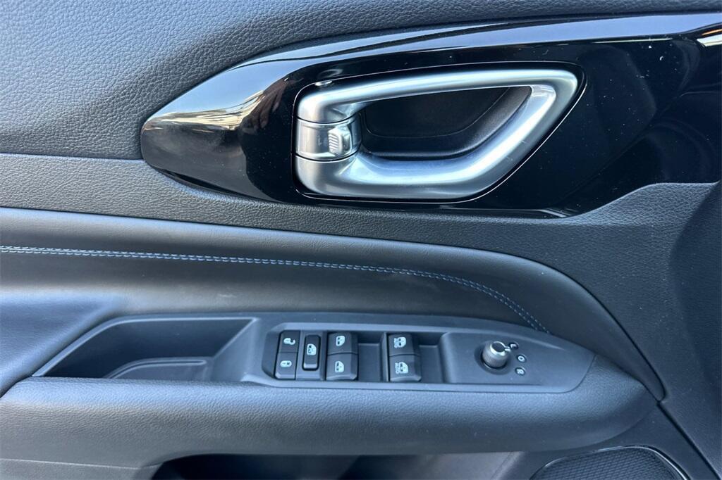 new 2026 Jeep Compass car, priced at $33,695