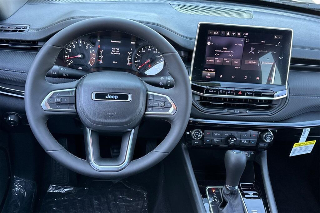 new 2026 Jeep Compass car, priced at $33,695