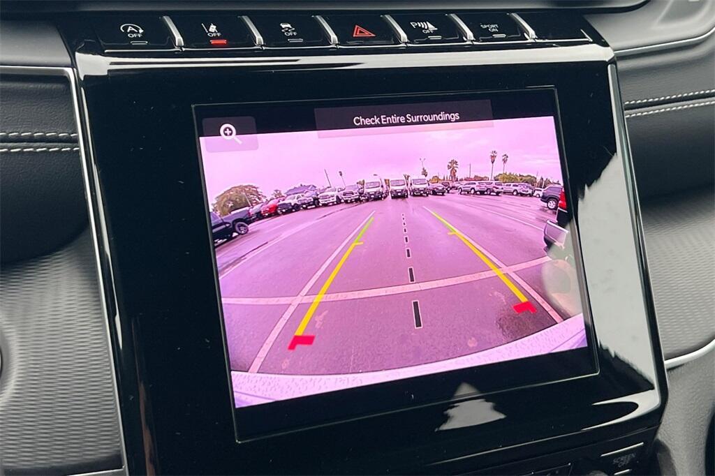 new 2025 Jeep Grand Cherokee car, priced at $38,235