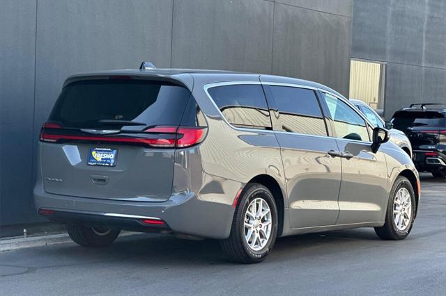 used 2023 Chrysler Pacifica car, priced at $29,414