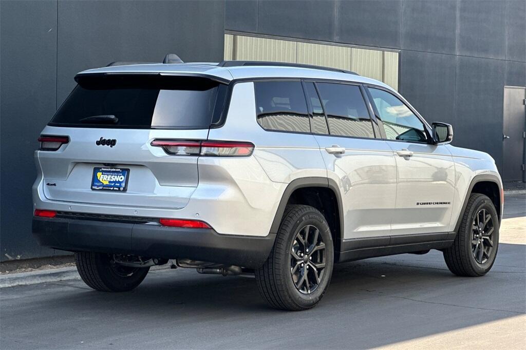 new 2025 Jeep Grand Cherokee L car, priced at $41,330