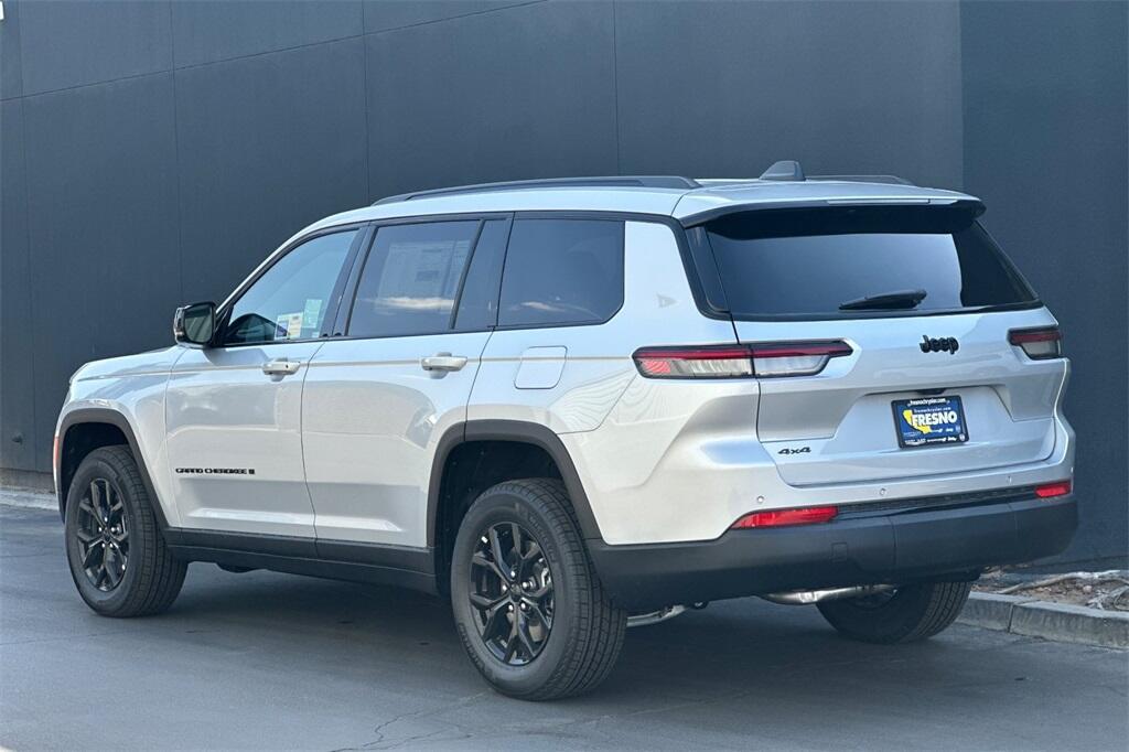 new 2025 Jeep Grand Cherokee L car, priced at $41,330