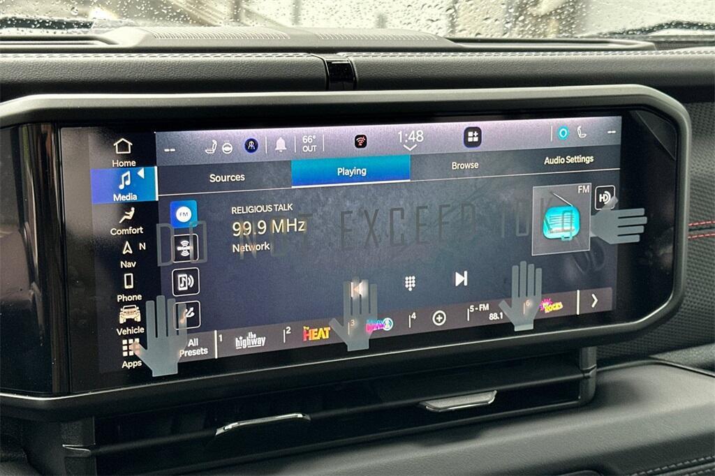 new 2025 Jeep Wrangler car, priced at $57,955