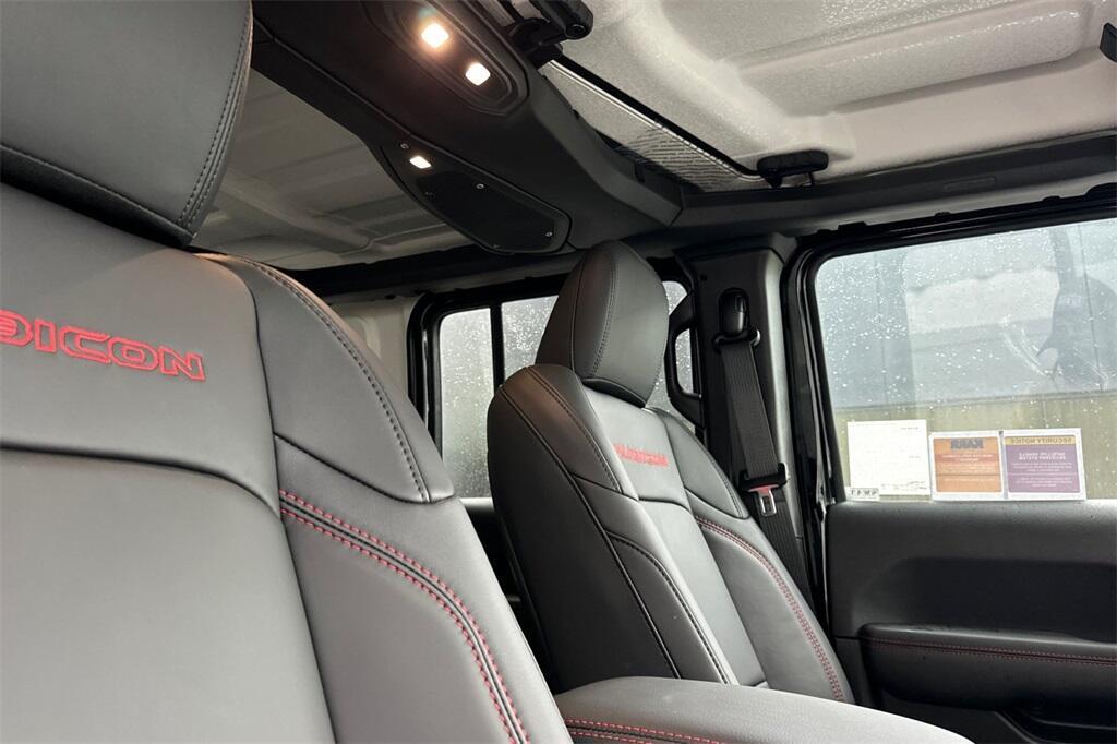 new 2025 Jeep Wrangler car, priced at $57,955