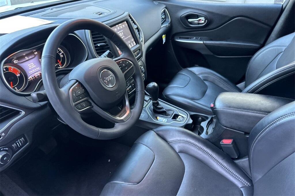 used 2022 Jeep Cherokee car, priced at $25,180