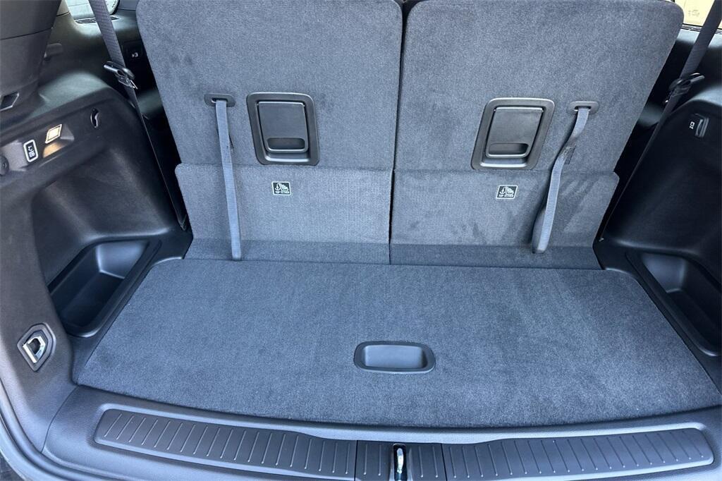 new 2025 Jeep Grand Cherokee L car, priced at $40,975