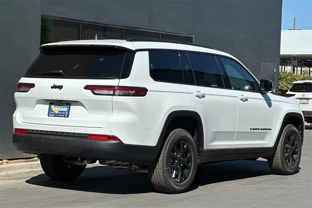 new 2025 Jeep Grand Cherokee L car, priced at $37,985